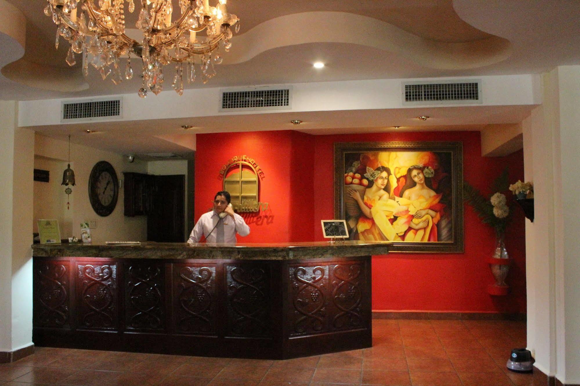 Boutique Hotel La Cordillera ซานเปโดร ซูลา ภายนอก รูปภาพ