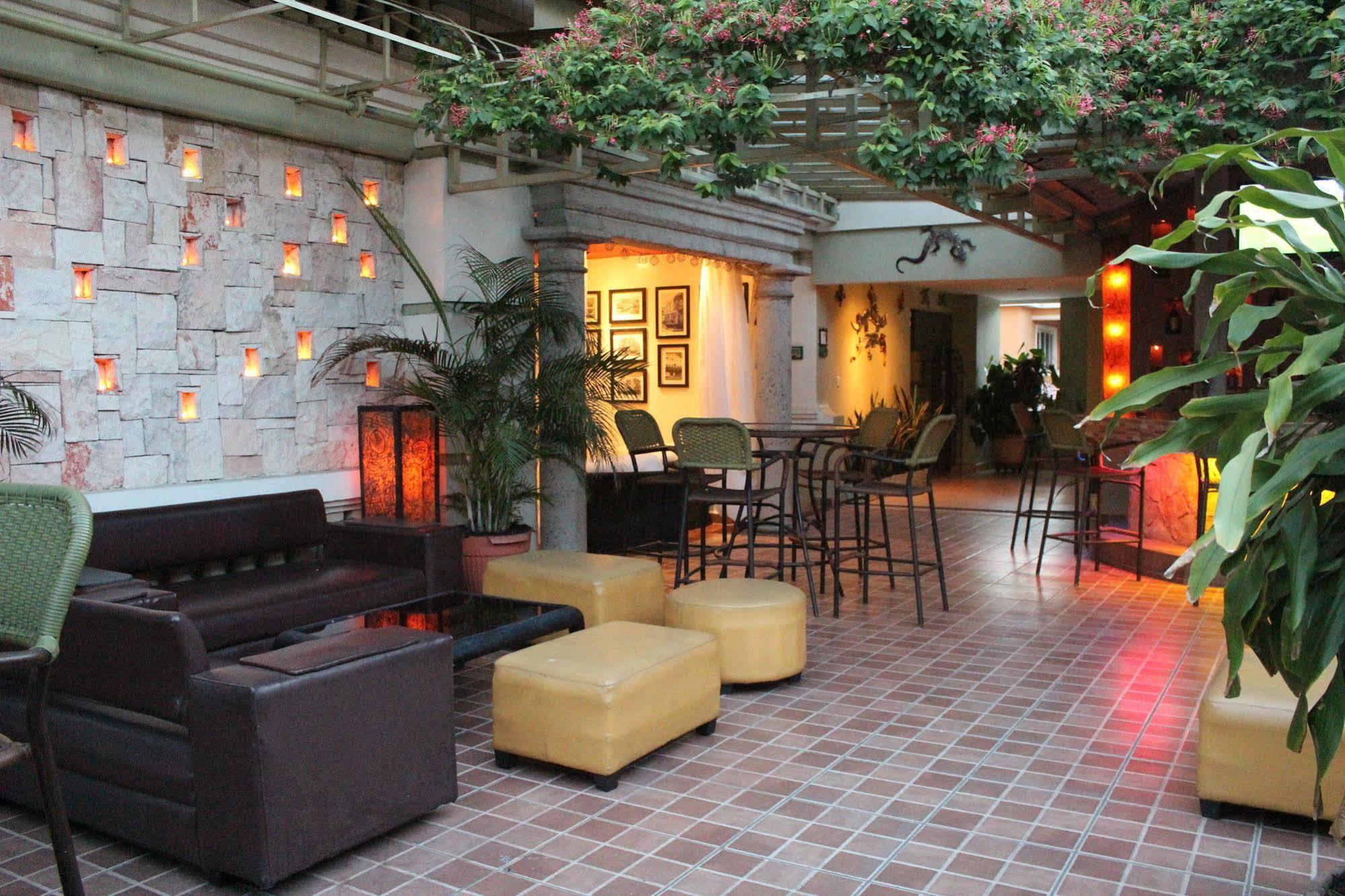 Boutique Hotel La Cordillera ซานเปโดร ซูลา ภายนอก รูปภาพ
