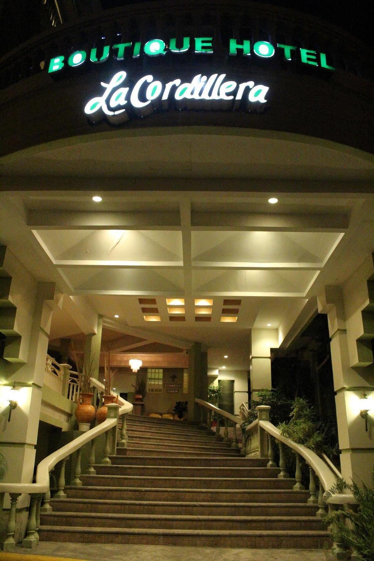 Boutique Hotel La Cordillera ซานเปโดร ซูลา ภายนอก รูปภาพ
